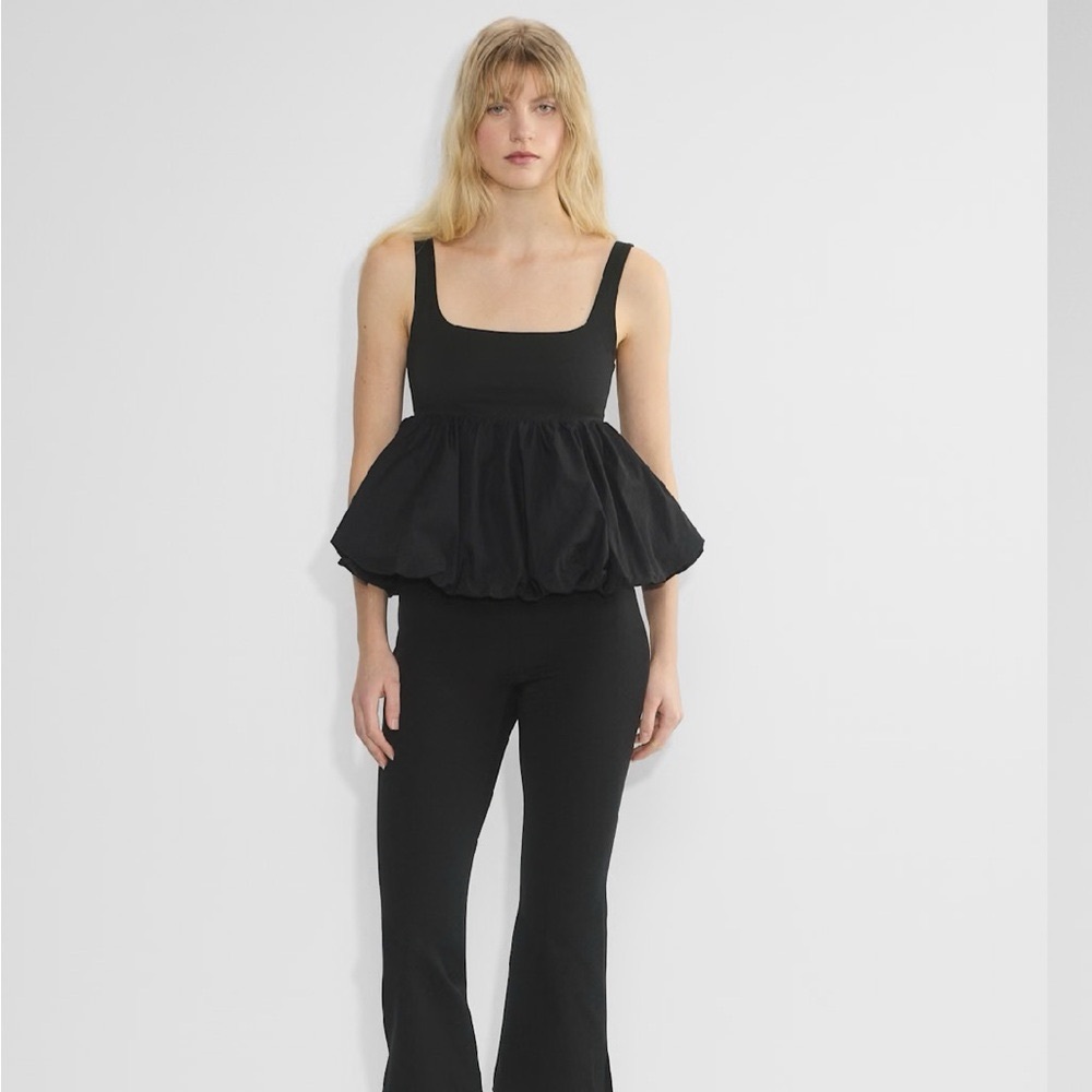 Aritzia Wilfred Salvo Square-Neck Bubble Top Women’s Tank Black